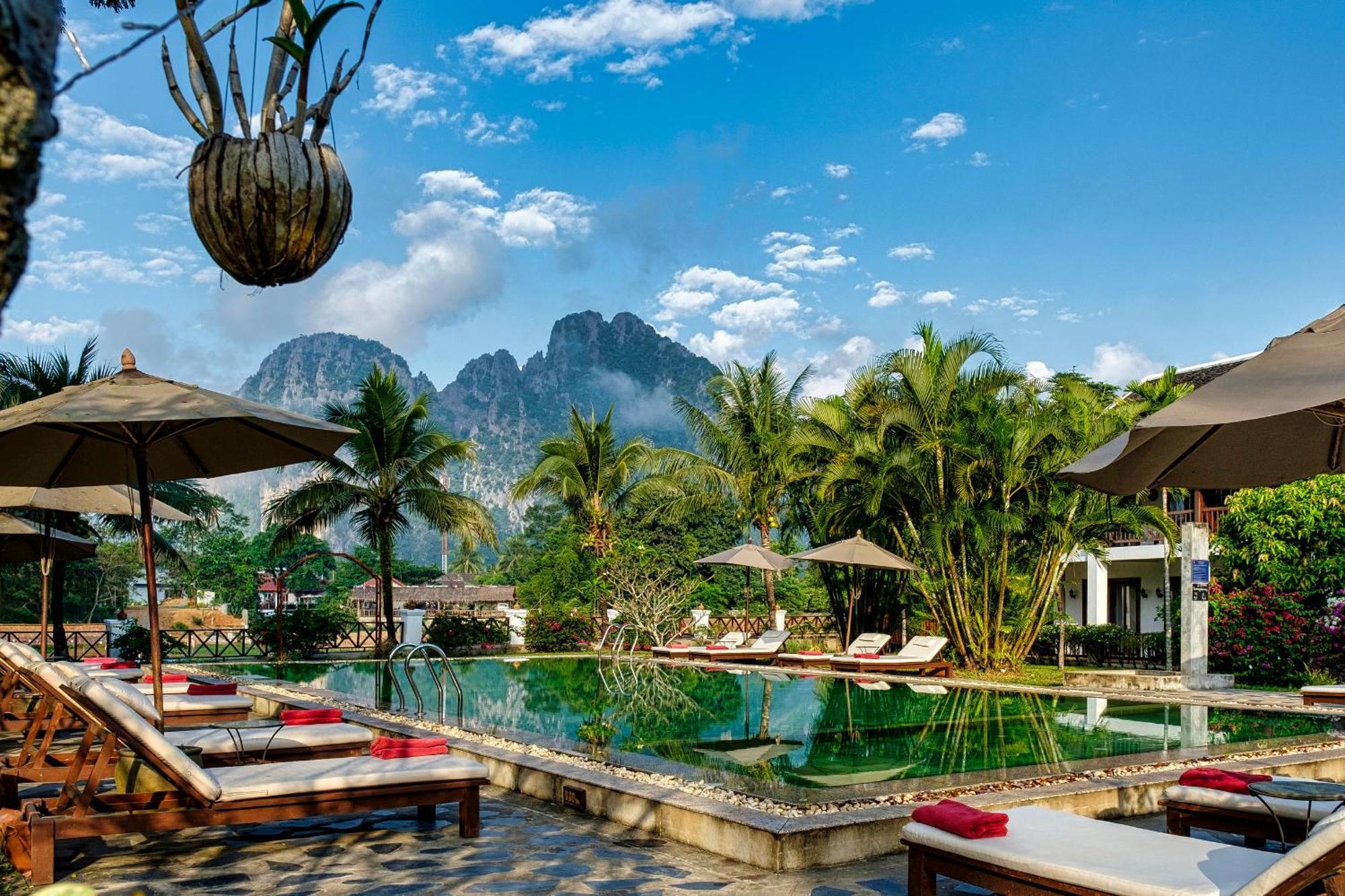 Riverside Boutique Resort, Vang Vieng Exterior photo