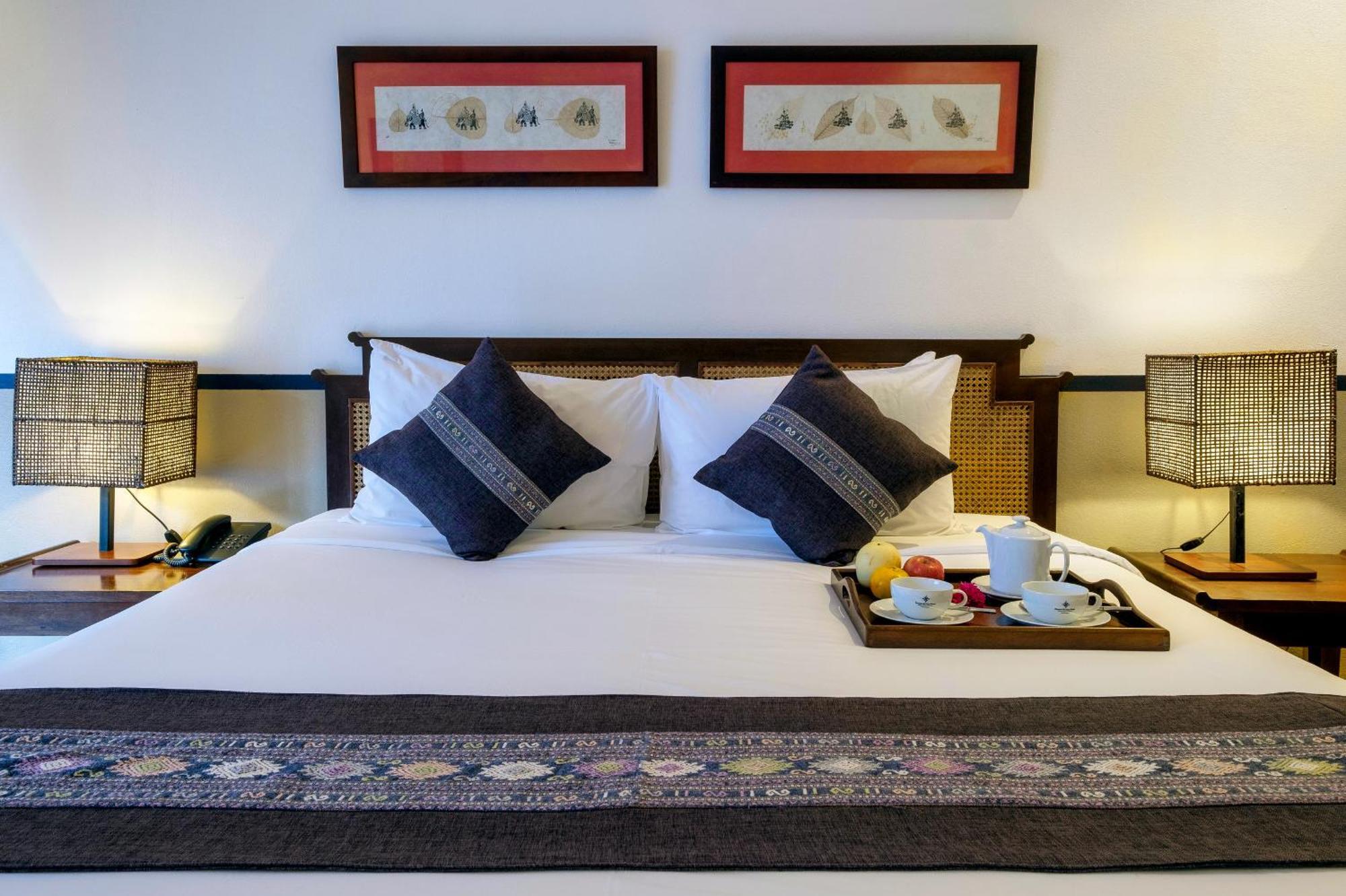 Riverside Boutique Resort, Vang Vieng Room photo