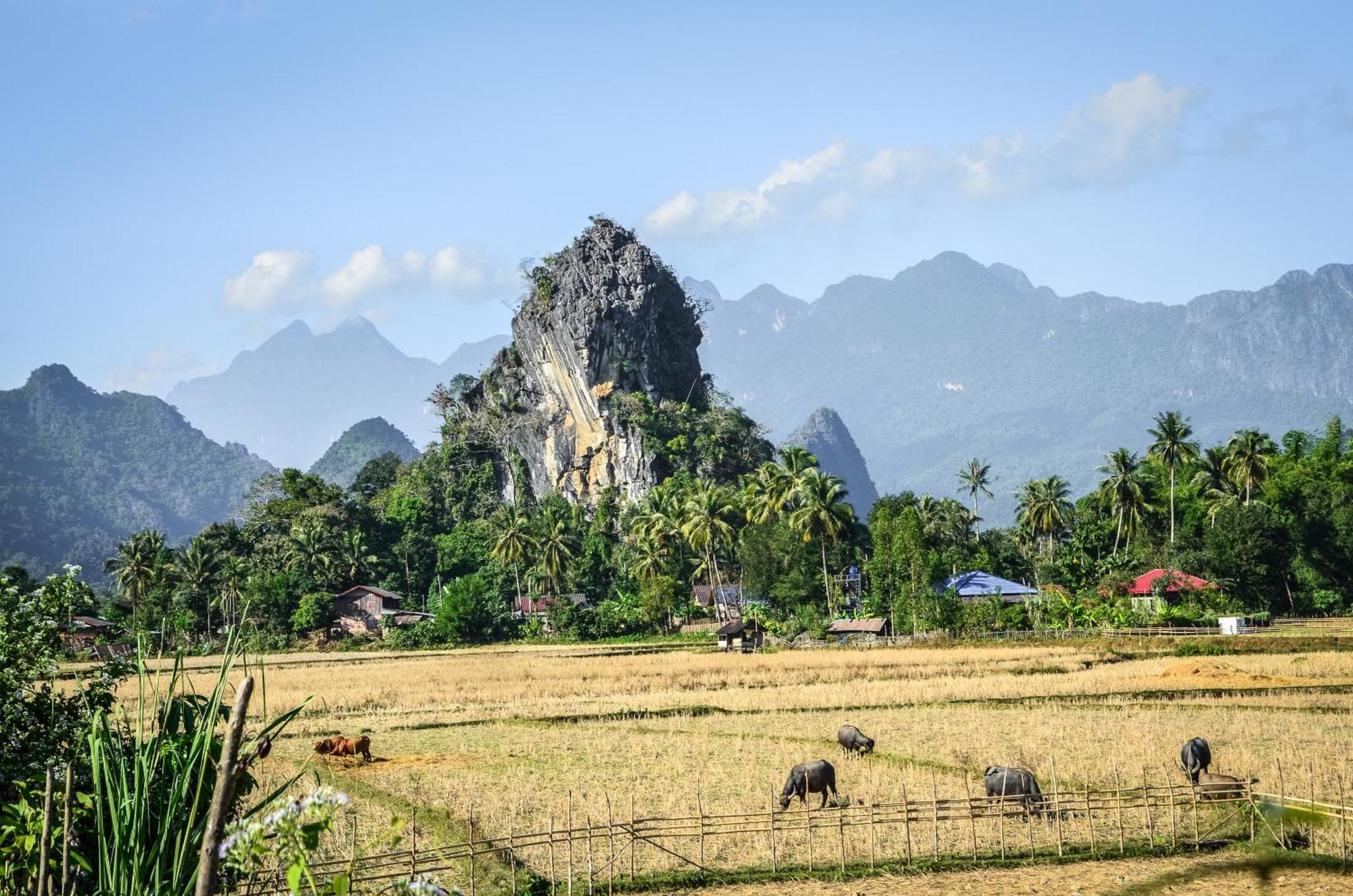 Riverside Boutique Resort, Vang Vieng Exterior photo