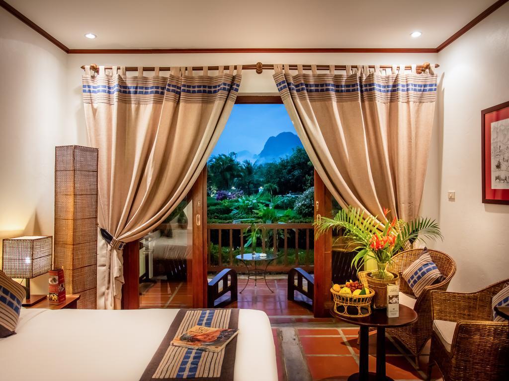 Riverside Boutique Resort, Vang Vieng Exterior photo
