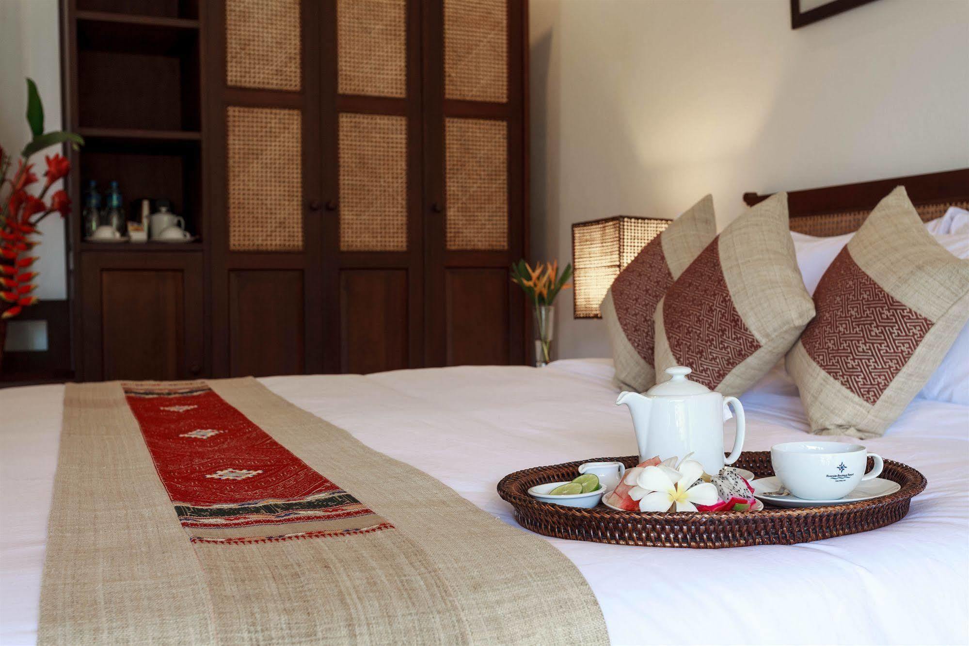 Riverside Boutique Resort, Vang Vieng Exterior photo